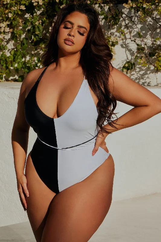 Becky Colorblock 1 Piece Swimsuit - Black/White