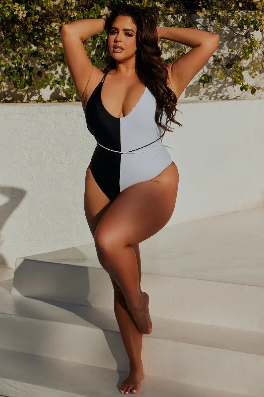 Becky Colorblock 1 Piece Swimsuit - Black/White